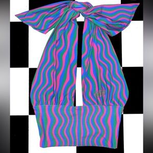 ISO looking for o mighty squiggly halter top